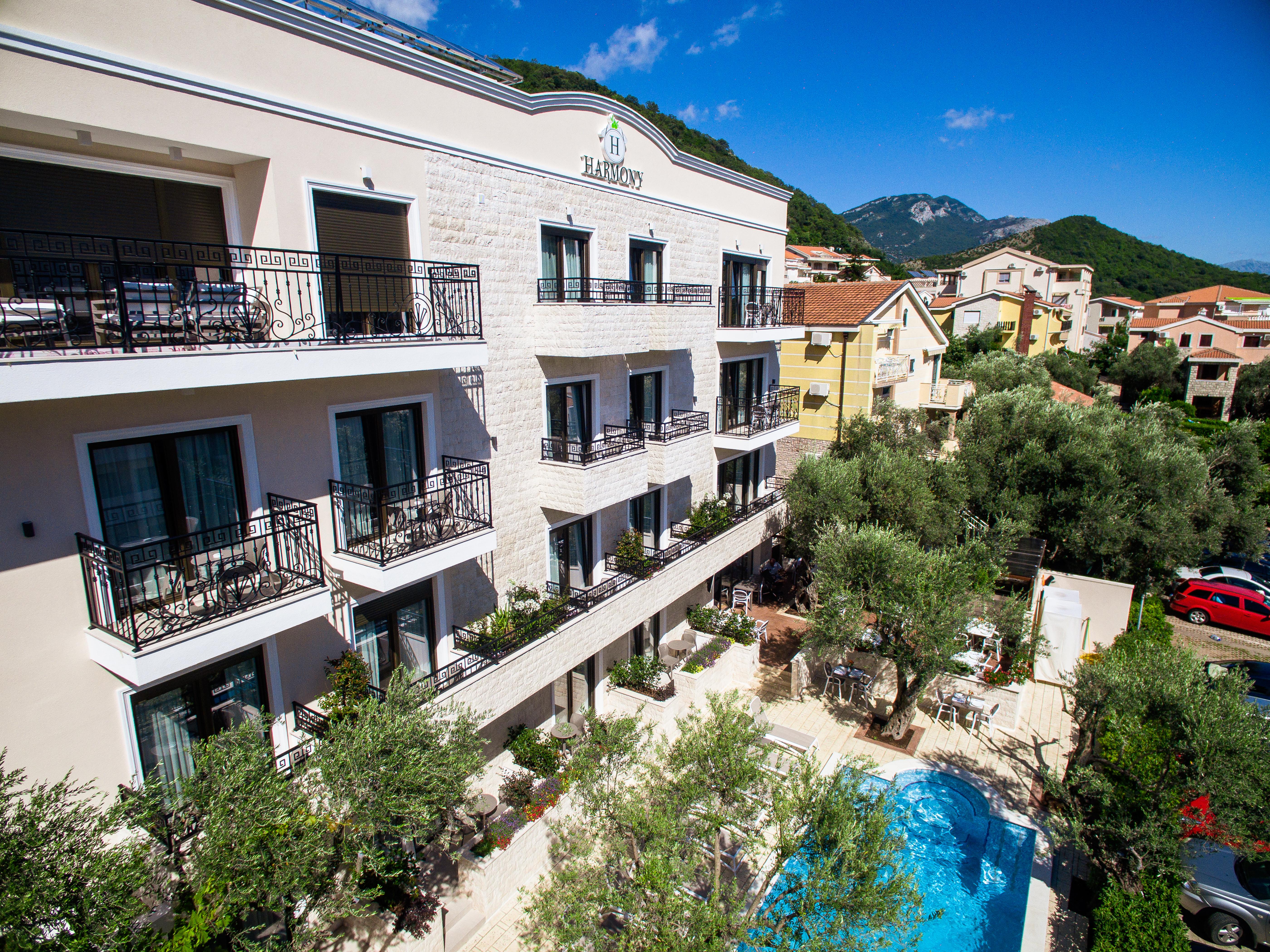 Hotel Harmony By Aycon Petrovac Exterior photo